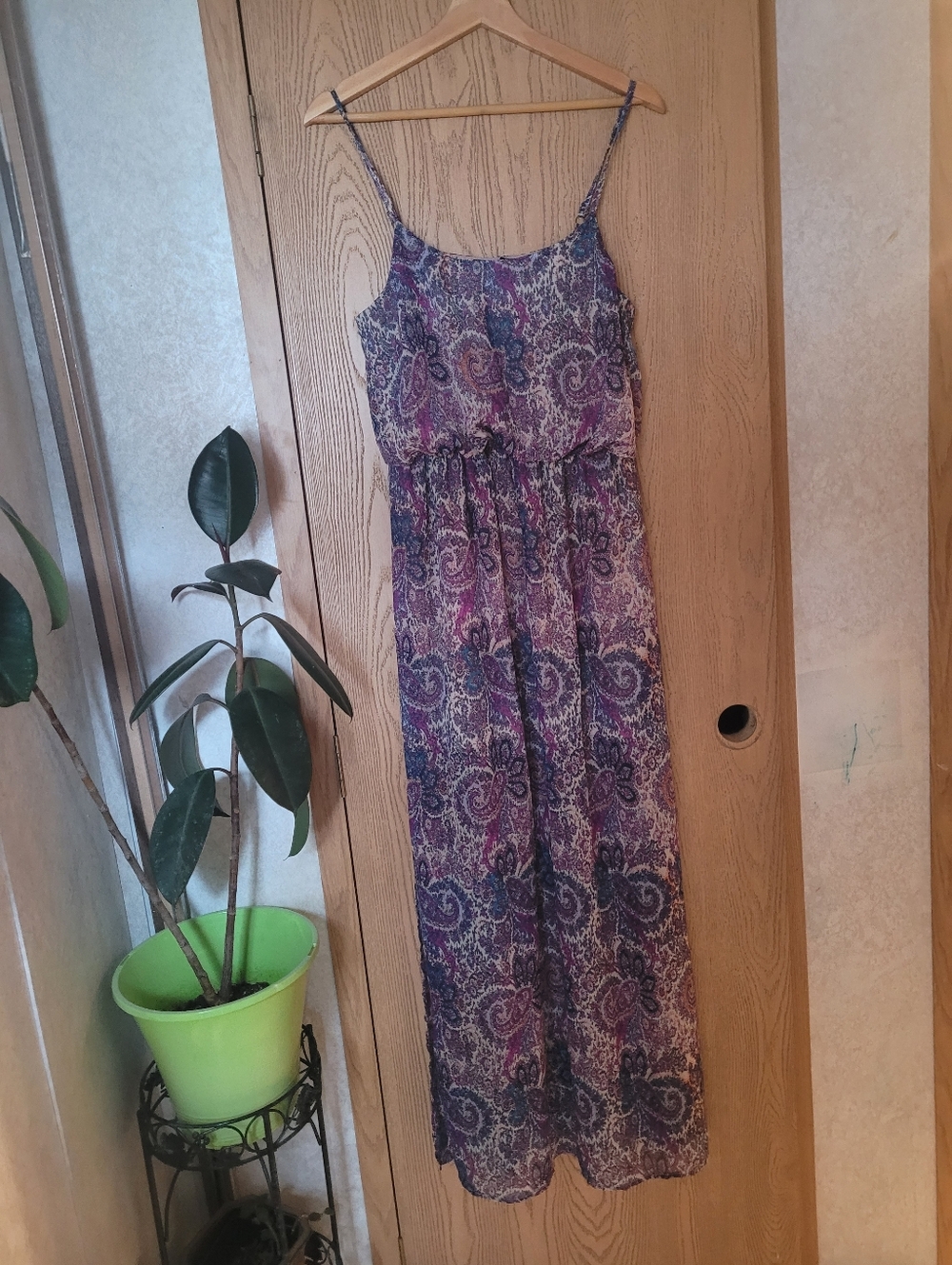 Fire LA Paisley Maxi Dress Medium Purple Boho Sheer Spagetti Strap